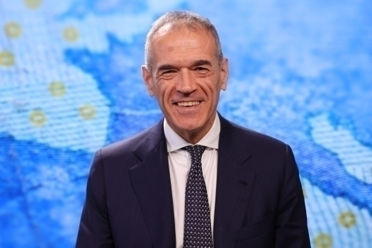(CAMBIO DATA) Carlo COTTARELLI - Welfare state italiano: crash!