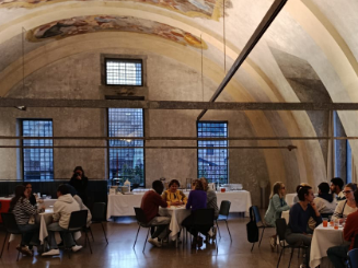 A centro tavola. Oltre il carcere